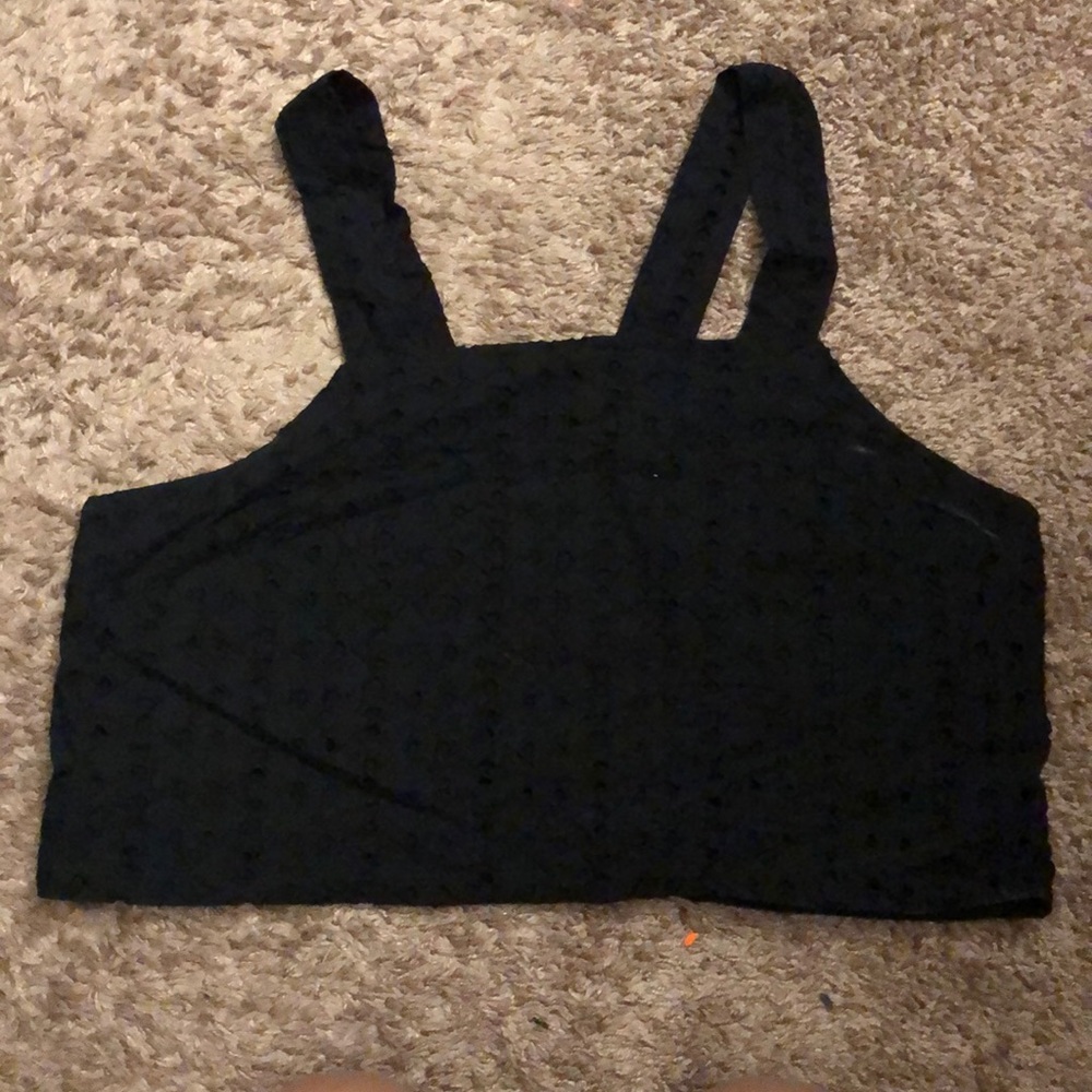 Black crochet crop top